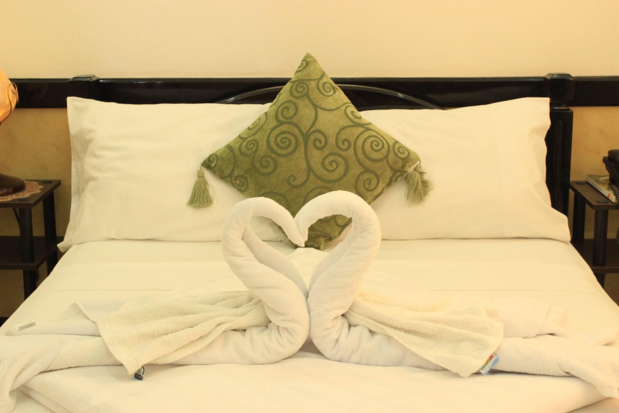 Green One Hotel Île de Mactan Extérieur photo