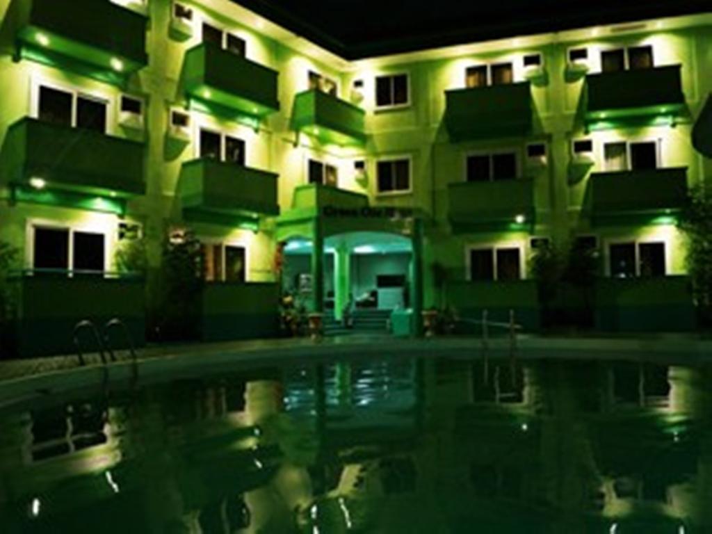 Green One Hotel Île de Mactan Extérieur photo