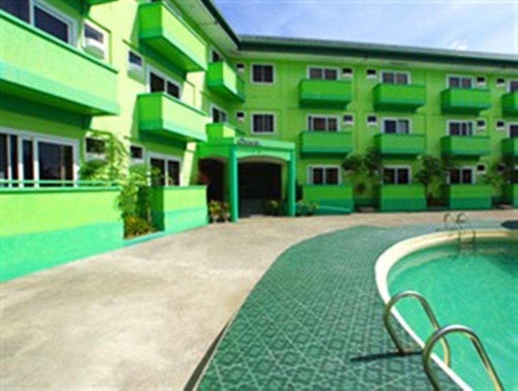 Green One Hotel Île de Mactan Extérieur photo